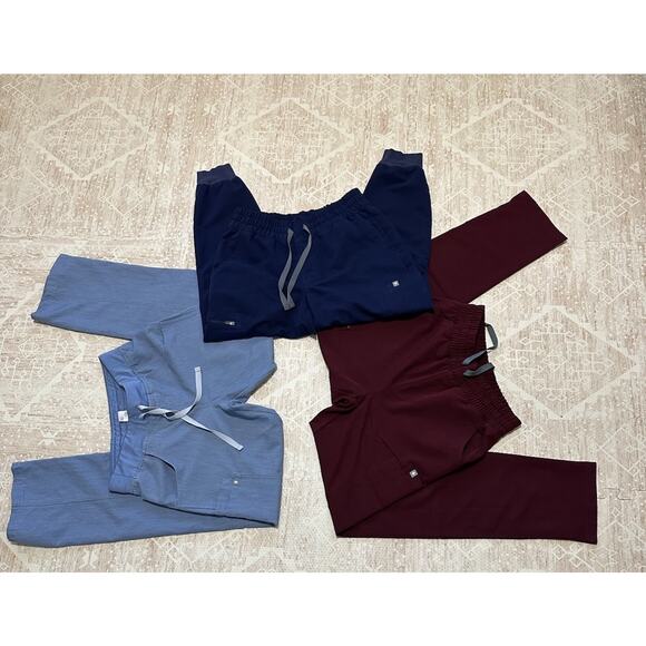 Lot of 3 FIGS Yola Pants/Joggers Scrub Pants Women Size XS & XS/P - Picture 1 of 16